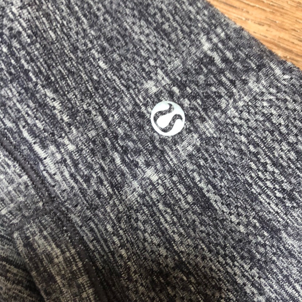 Lululemon Swiftly Tech Long-Sleeve Shirt
Race Length